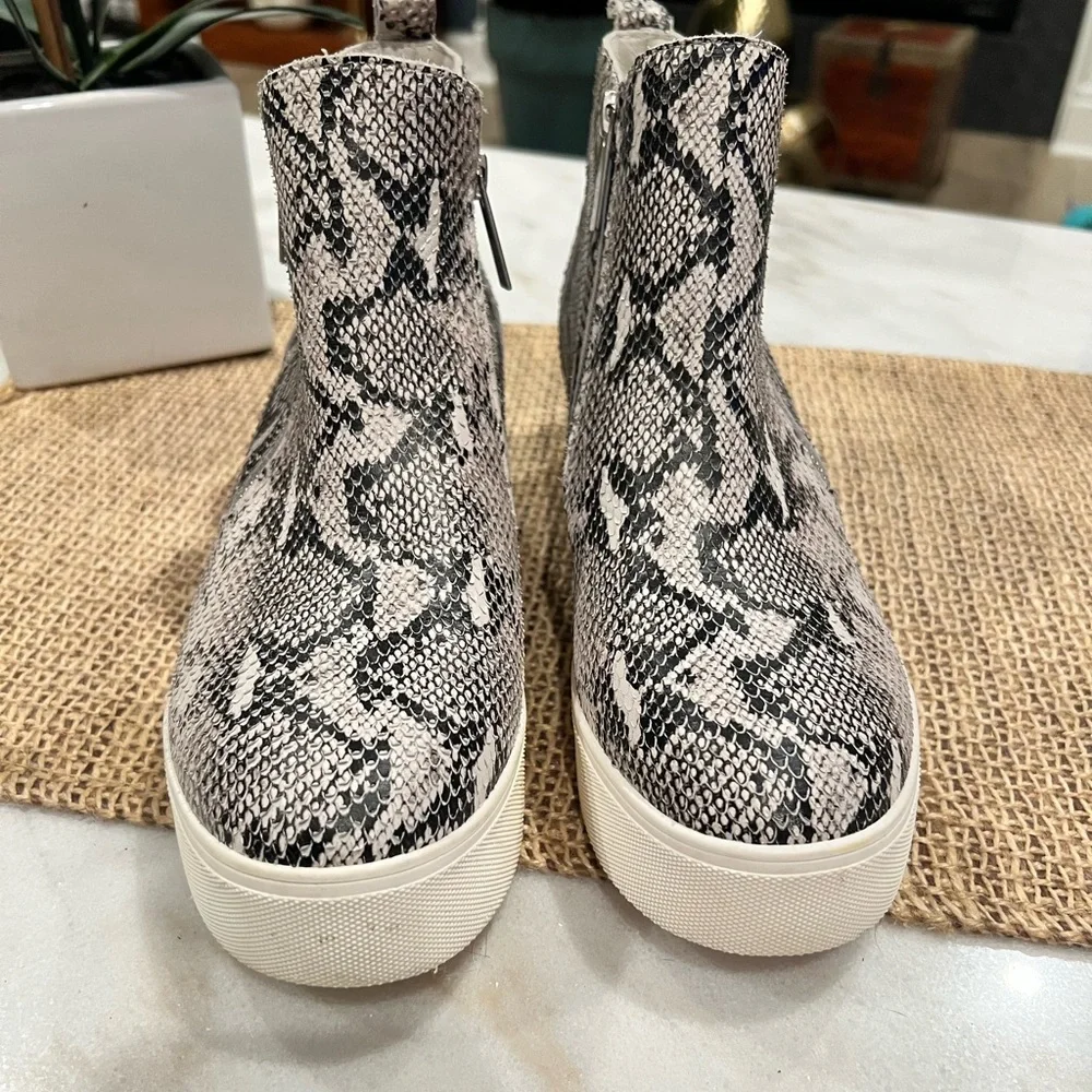J Slides Python Platform Double‎ Zipper Sneakers - Picture 3 of 9
